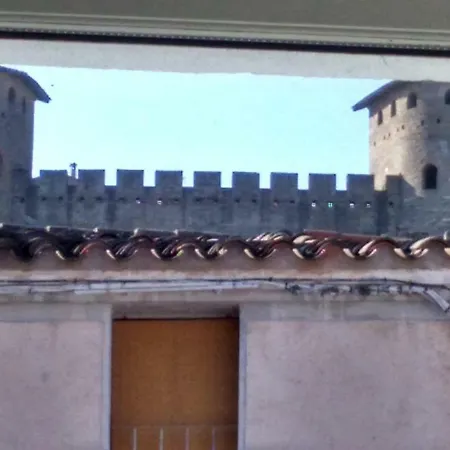 Les 3 Tours 1e étage Appartamento