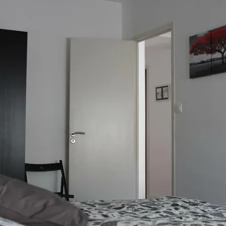 Les 3 Tours 1e étage *